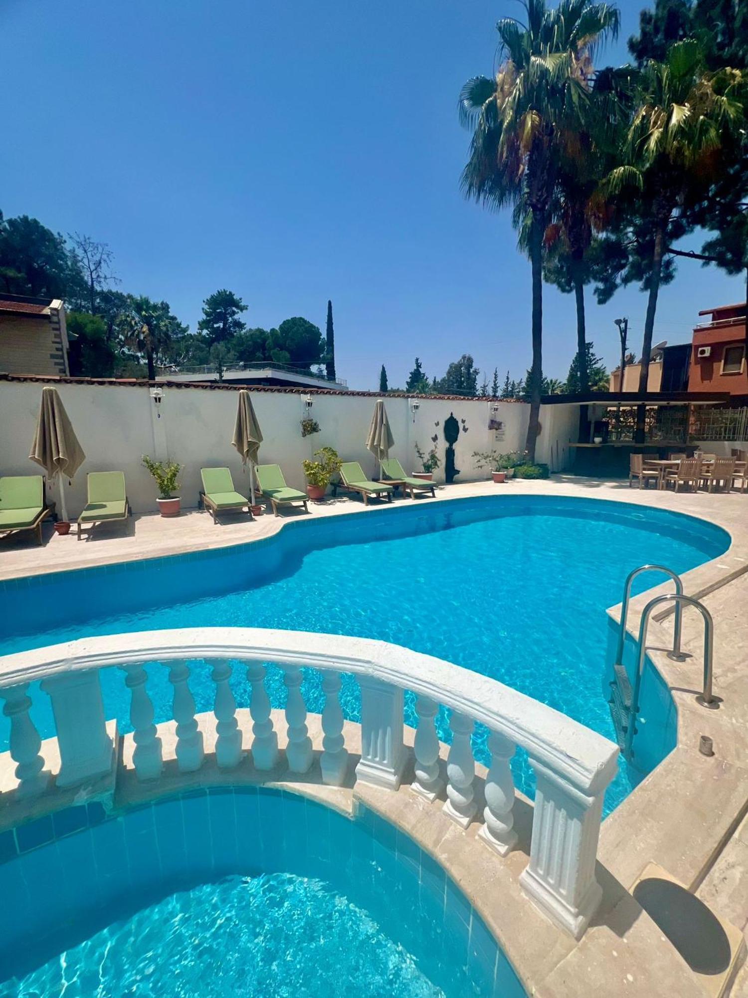 Carikci Hotel Marmaris Exterior foto